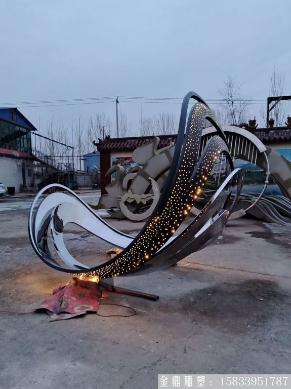 城市不銹鋼雕塑圖片 景觀不銹鋼雕塑案例6 城市不銹鋼雕塑圖片 景觀不銹鋼雕塑案例6