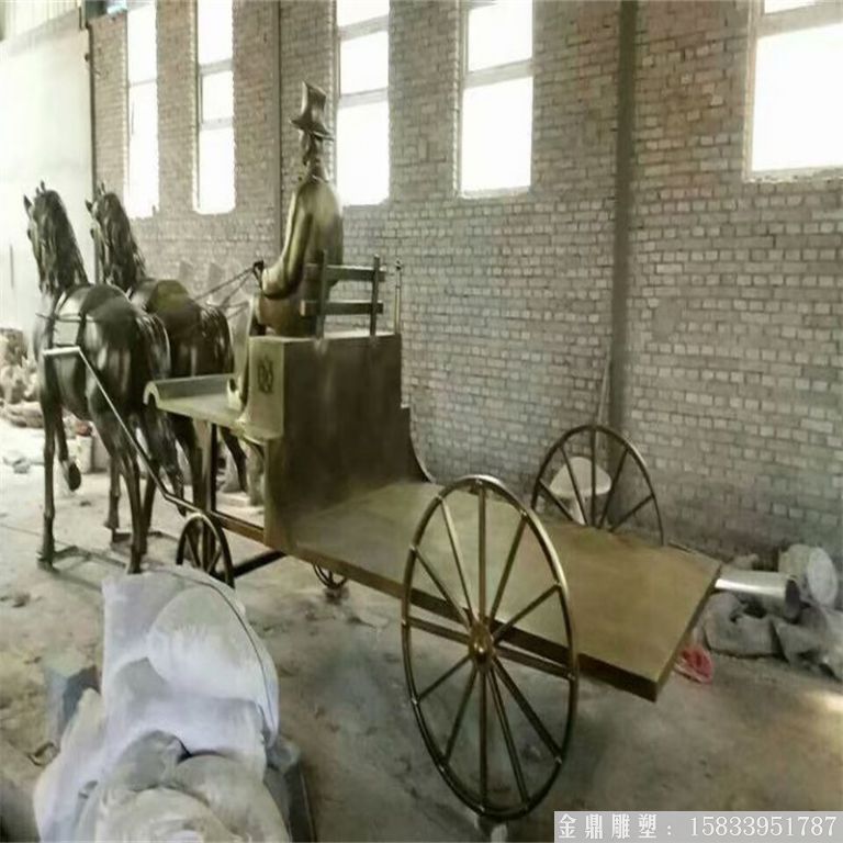 玻璃鋼仿銅馬車雕塑，馬車雕塑定做，啤酒節(jié)馬車雕塑2